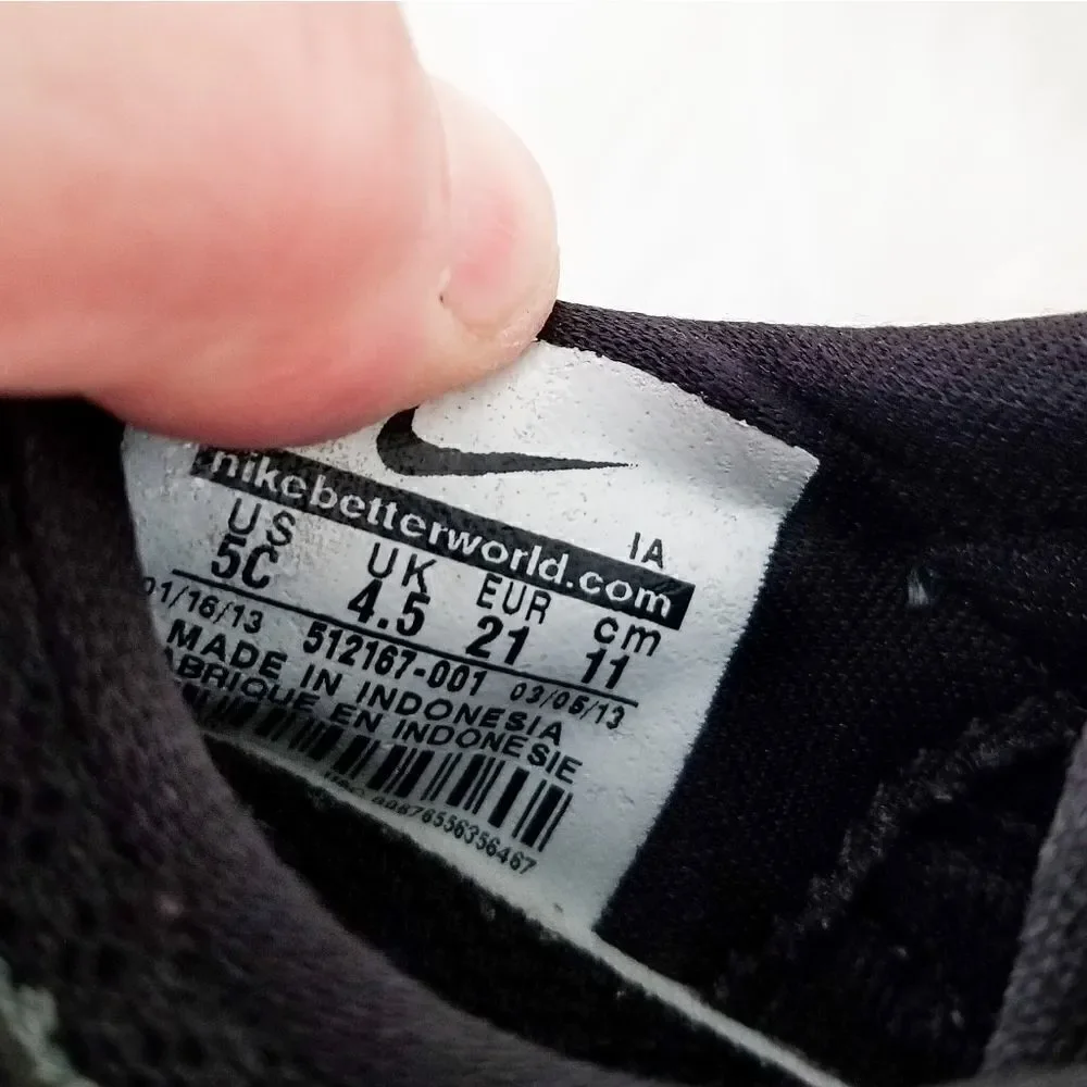Nike free run athletic shoes hook and loop closure